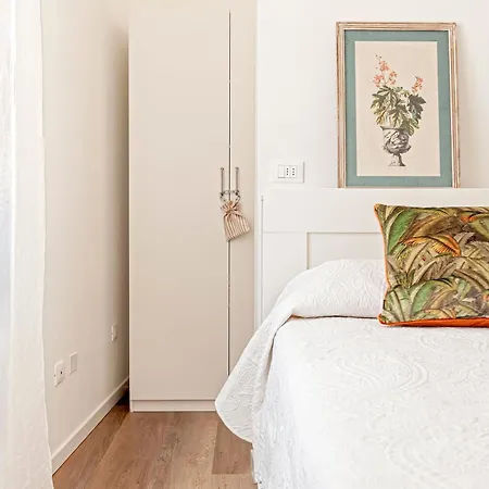 Waves Of New Modern * Livorno